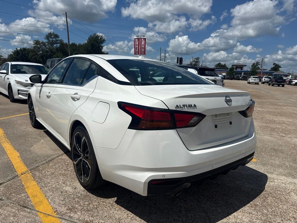 2025 Nissan Altima SR FWD
