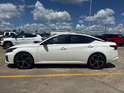 2025 Nissan Altima SR FWD