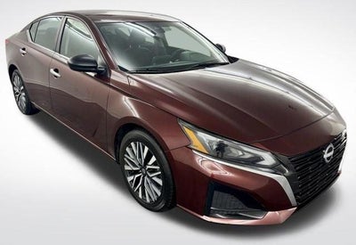2024 Nissan Altima SV FWD