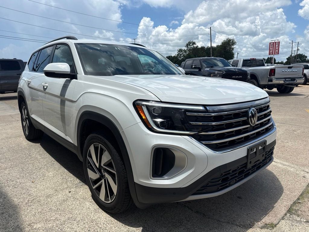 2025 Volkswagen Atlas 2.0T SE w/Technology