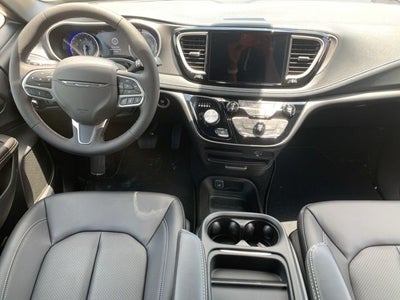 2027 Chrysler Pacifica PACIFICA SELECT