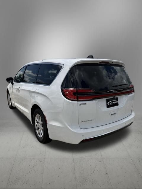 2027 Chrysler Pacifica PACIFICA SELECT