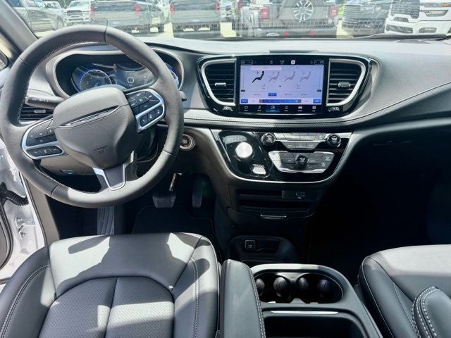 2027 Chrysler Pacifica PACIFICA SELECT
