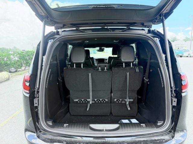 2027 Chrysler Pacifica PACIFICA SELECT