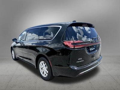 2027 Chrysler Pacifica PACIFICA SELECT