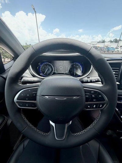 2027 Chrysler Pacifica PACIFICA SELECT