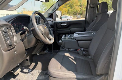 2024 Chevrolet Silverado 2500HD Custom