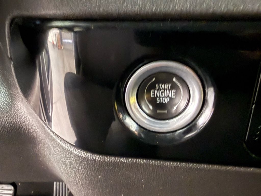 2023 Chevrolet Silverado 1500 2WD Crew Cab Short Bed LT