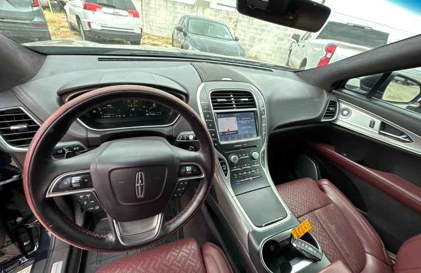2019 Lincoln Nautilus Black Label