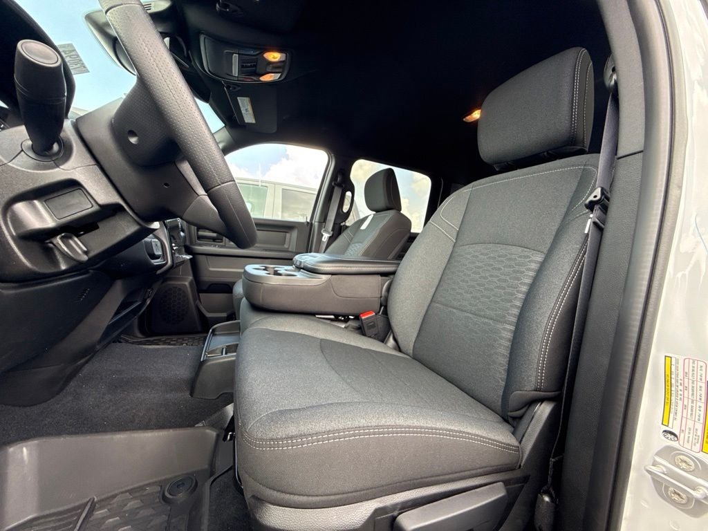 2026 RAM Ram 2500 RAM 2500 WARLOCK CREW CAB 4X4 6'4' BOX