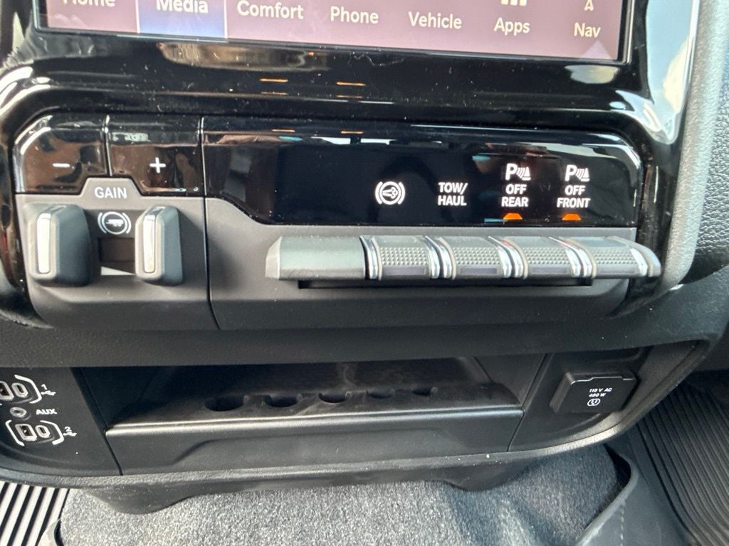 2026 RAM Ram 2500 RAM 2500 WARLOCK CREW CAB 4X4 6'4' BOX