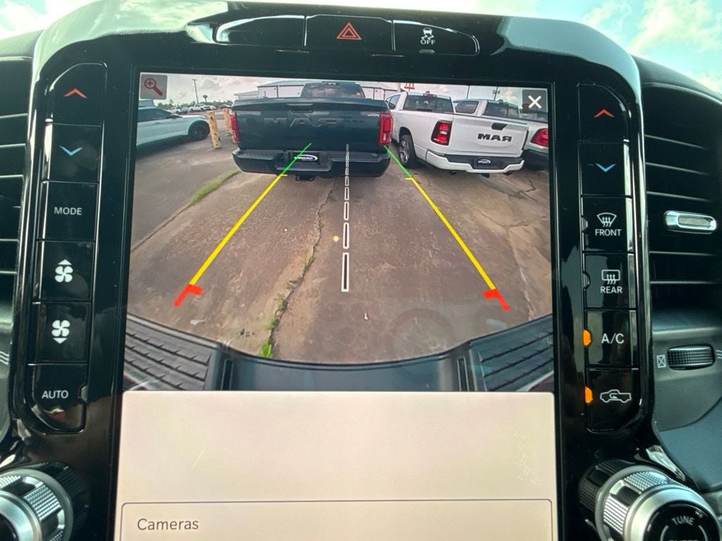 2026 RAM Ram 2500 RAM 2500 WARLOCK CREW CAB 4X4 6'4' BOX