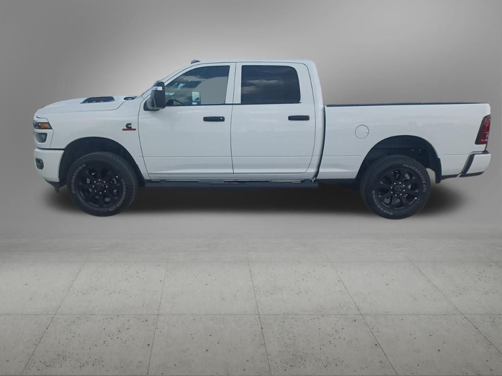 2026 RAM Ram 2500 RAM 2500 BLACK EXPRESS CREW CAB 4X4 6'4' BOX