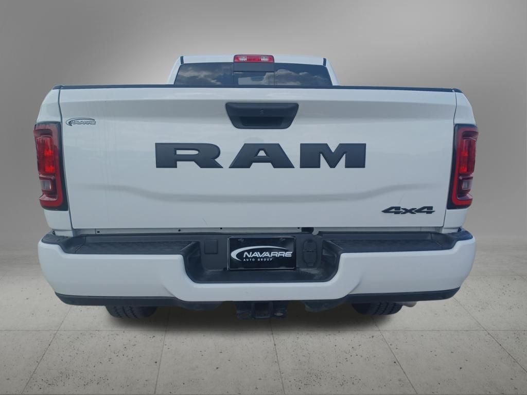 2026 RAM Ram 2500 RAM 2500 BLACK EXPRESS CREW CAB 4X4 6'4' BOX