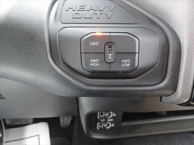 2026 RAM Ram 3500 RAM 3500 TRADESMAN CREW CAB 4X4 8' BOX