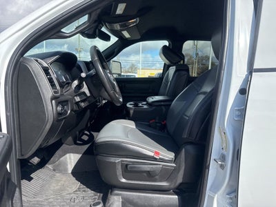 2025 RAM 3500 Tradesman Crew Cab 4x4 8' Box