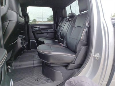 2024 RAM 3500 Laramie Crew Cab 4x4 8' Box