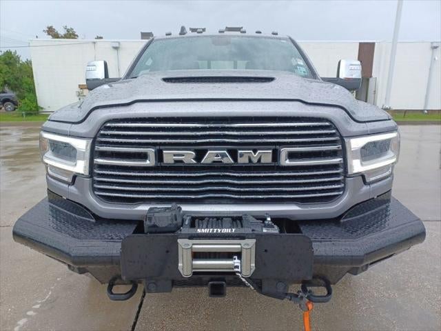 2024 RAM 3500 Laramie Crew Cab 4x4 8' Box