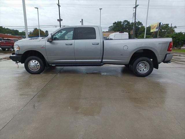 2024 RAM 3500 Laramie Crew Cab 4x4 8' Box