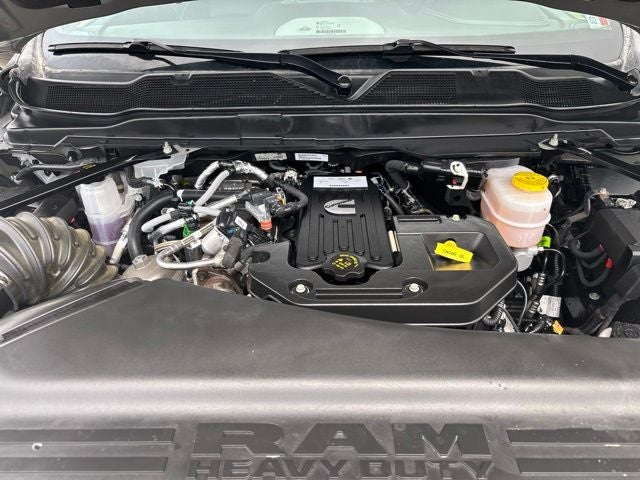2026 RAM Ram 3500 RAM 3500 LARAMIE CREW CAB 4X4 8' BOX