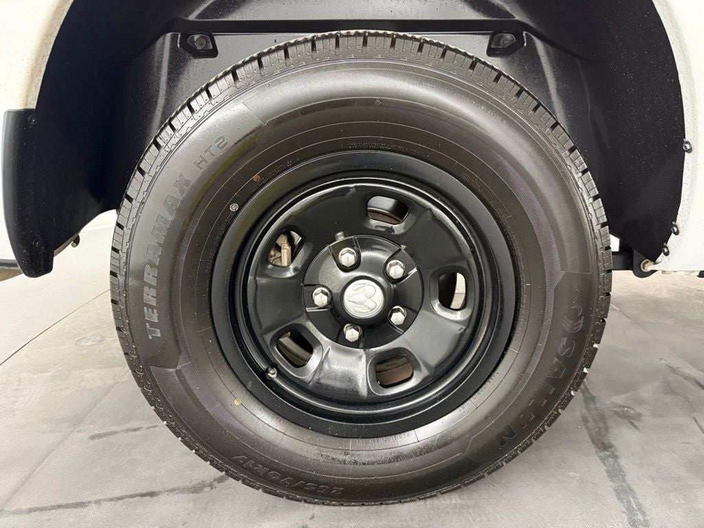 2020 RAM 1500 Classic Tradesman Crew Cab 4x2 5'7' Box