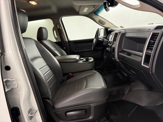 2020 RAM 1500 Classic Tradesman Crew Cab 4x2 5'7' Box