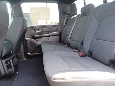 2026 RAM Ram 1500 RAM 1500 EXPRESS CREW CAB 4X2 5'7' BOX