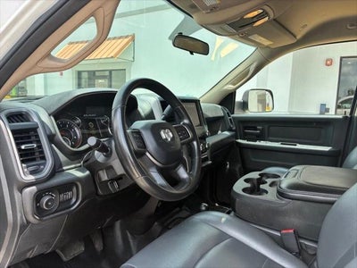 2020 RAM 2500 Tradesman Crew Cab 4x4 6'4' Box