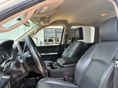 2020 RAM 2500 Tradesman Crew Cab 4x4 6'4' Box