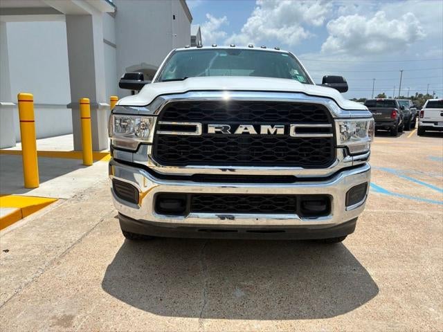 2020 RAM 2500 Tradesman Crew Cab 4x4 6'4' Box