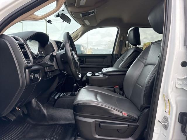 2020 RAM 2500 Tradesman Crew Cab 4X4 6'4' Box