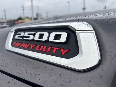 2025 RAM 2500 Tradesman Crew Cab 4x4 6'4' Box