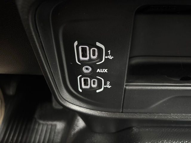 2025 RAM 2500 Tradesman Crew Cab 4x4 6'4' Box