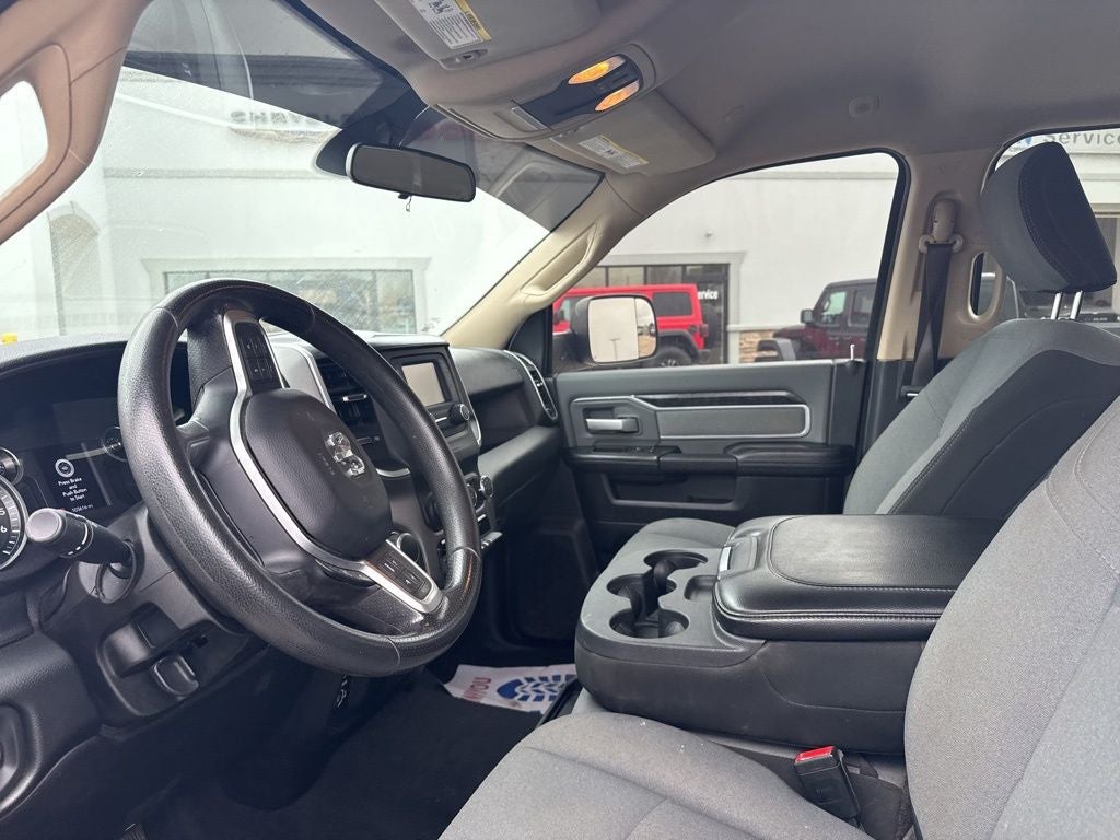 2019 RAM 2500 Big Horn Crew Cab 4x4 6'4' Box