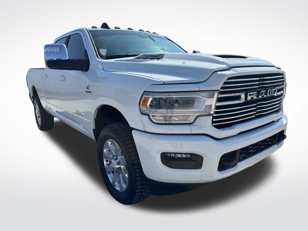 2023 RAM 2500 Laramie Crew Cab 4x4 6'4' Box
