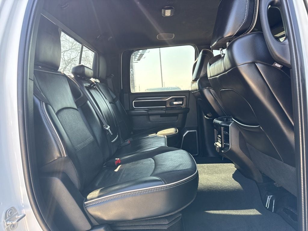 2023 RAM 2500 Laramie Crew Cab 4x4 6'4' Box