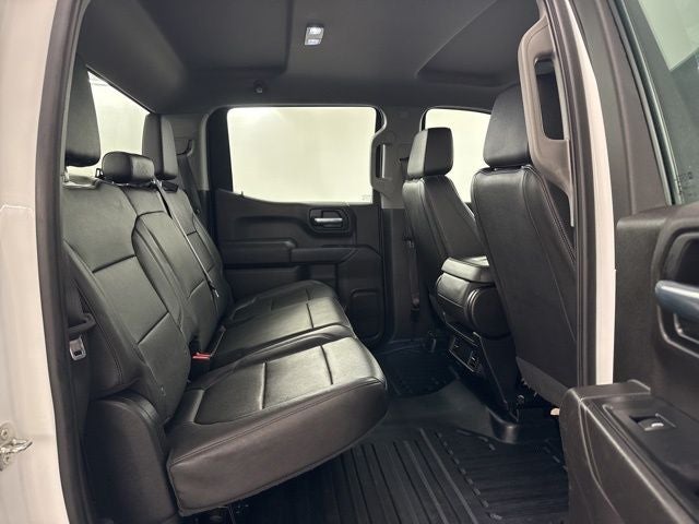 2021 Chevrolet Silverado 1500 2WD Crew Cab Short Bed WT