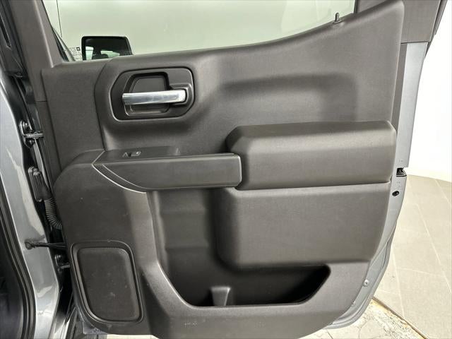 2021 Chevrolet Silverado 1500 4WD Crew Cab Short Bed LT