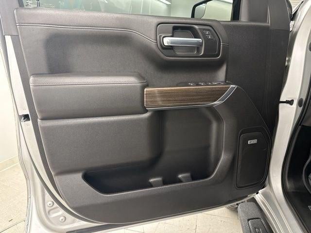 2022 Chevrolet Silverado 1500 LTD 4WD Crew Cab Short Bed RST