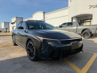 2025 Kia K4 GT-Line