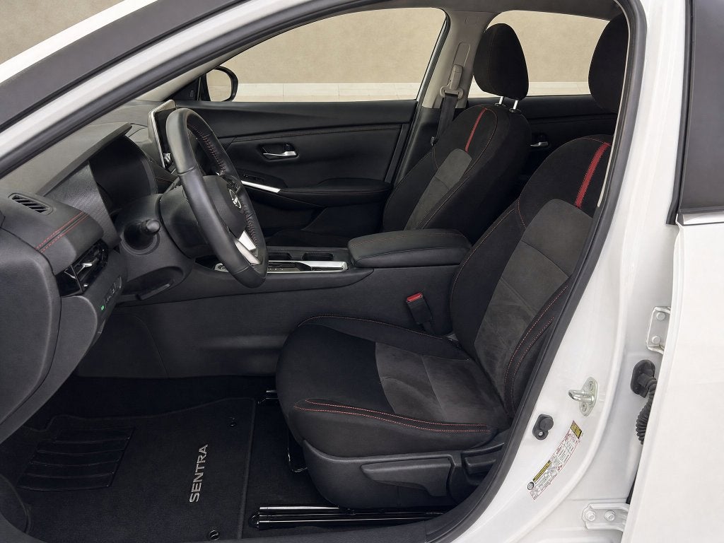 2024 Nissan Sentra SR Xtronic CVT