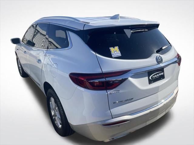 2020 Buick Enclave Essence