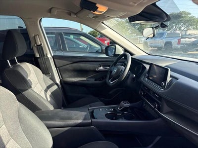 2024 Nissan Rogue SV FWD