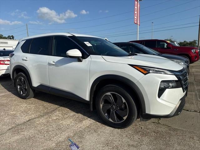2024 Nissan Rogue SV FWD