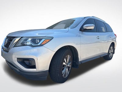 2017 Nissan Pathfinder SL