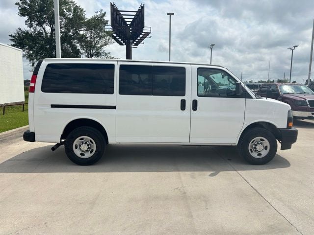 2023 Chevrolet Express 3500 LS Passenger