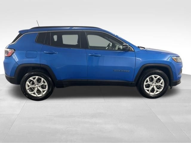 2024 Jeep Compass Latitude — photo 8