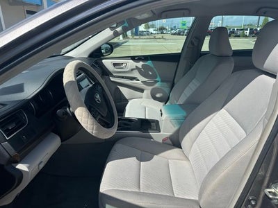 2016 Toyota Camry LE