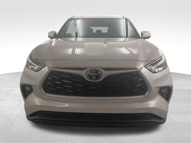 2022 Toyota Highlander XLE — photo 2