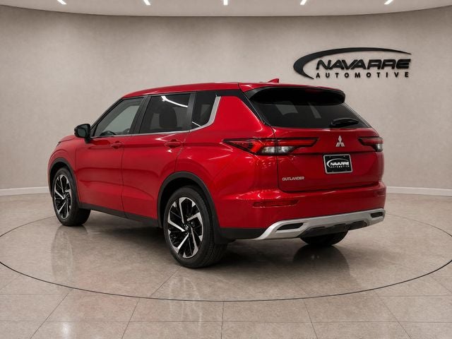2023 Mitsubishi Outlander SE